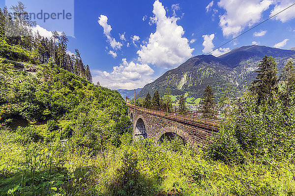 Österreich  Land Salzburg  Bad Hofgastein  Eisenbahnbrücke