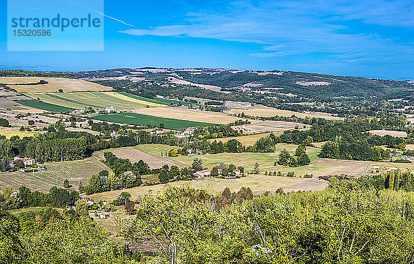 Frankreich  Tam  Cordes-sur-Ciel Landschaft (Jakobsweg)