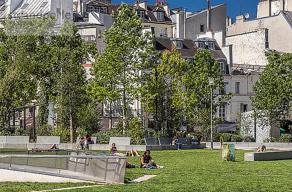 Frankreich  1. Arrondissement von Paris  Nelson-Mandela-Garten  zwischen der Kirche Saint-Eustache und dem Forum des Halles