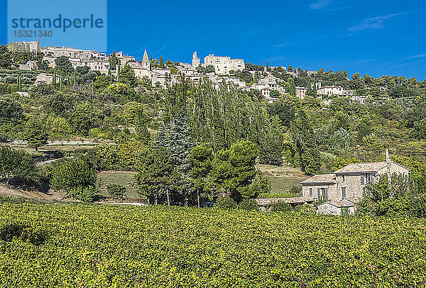 Frankreich  Provence  Vaucluse  Crestet mittelalterliches Dorf