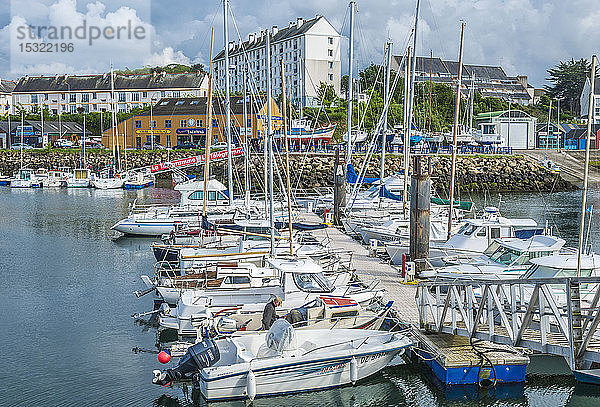 Frankreich  Bretagne  Douamenez  Yachthafen von Port Rhu