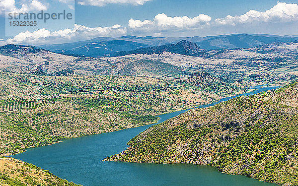 Türkei  Provinz Izmir  Pergamon  Tal des Stausees (Fluss Kelios)
