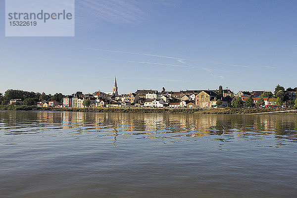 Frankreich  Le Pellerin (44)  Kai am linken Ufer der Loire