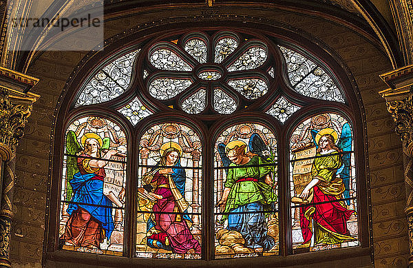 Frankreich  1. Arrondissement von Paris  Kirche Saint-Eustache  Glasfenster der Kapelle der Jungfrau Maria