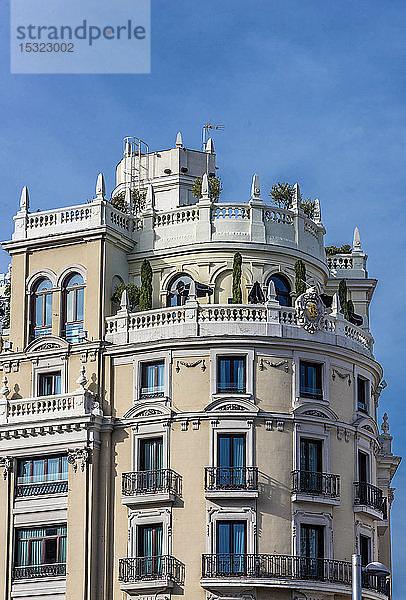 Spanien  Madrid  Stadtzentrum  Gebäude in der Straße Alcala