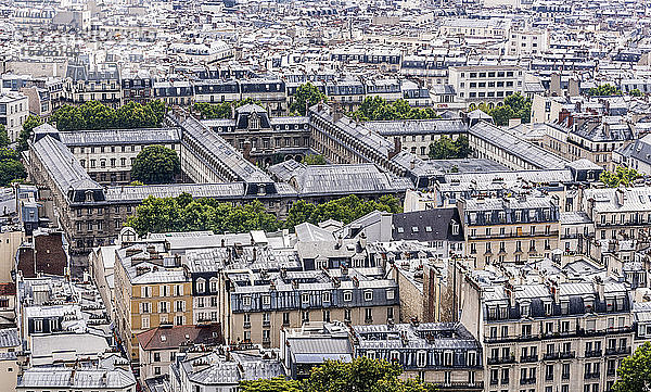 Frankreich  18. Arrondissement von Paris  Stadtviertel Clignancourt  Blick von der Kuppel der Herz-Jesu-Basilika in Paris  Cite scolaire Jacques Decour