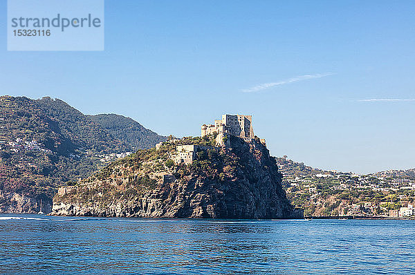 Aragonesische Burg auf Ischia  Golf von Neapel  Region Kampanien  Italien