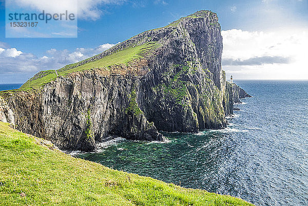 Europa  Großbritannien  Schottland  Hebriden  Isle of Skye  Glendale  Leuchtturm Neist Point (äußerster Westen der Isle of Skye)