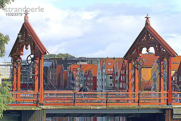 Europa  Norwegen  Trondheim. Gamle Bybro  alte Stadtbrücke