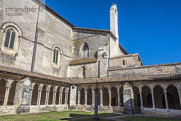 Frankreich  Gironde  Saint Emilion  Kreuzgang der Stiftskirche (14. Jahrhundert  UNESCO-Welterbe)