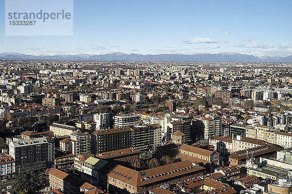 Italien  Lombardei  Mailand  Stadtbild vom Belvedere Enzo Jannacci im Pirelli-Hochhaus