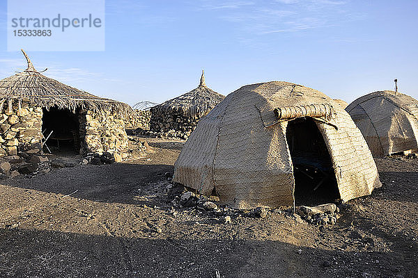 Dschibuti  Gebiet des Abbe-Sees  lokales Dorf