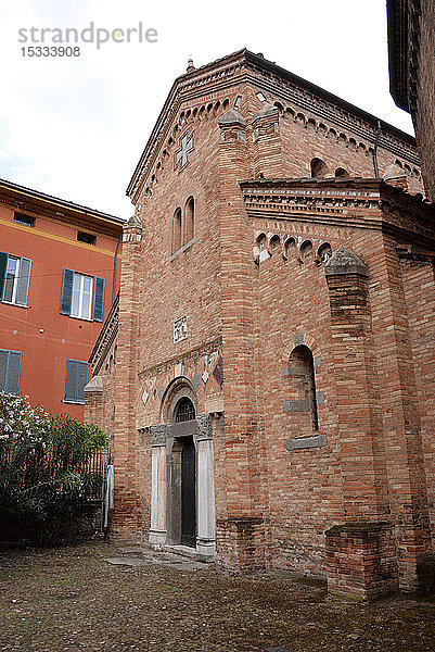 Europa  Italien  Emilia-Romagna  Bologna  Kirche der Heiligen Vitale und Agricola