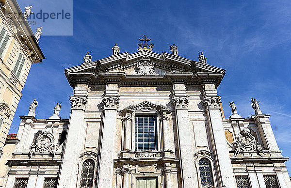 Italien  Lombardei  Mantua  Piazza Sordello  der Dom