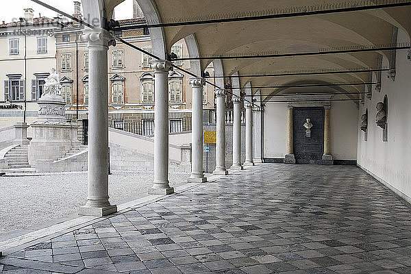 Italien  Friaul-Julisch Venetien  Udine  Piazza LibertÃ   Loggia di San Giovanni
