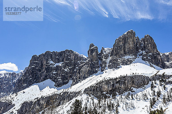 Berggipfel in den Dolomiten  Italien