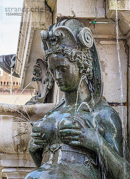 Neptunbrunnen  Detailaufnahme  Piazza del Nettuno  Bologna  Emilia-Romagna  Italien  Europa