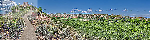 Panorama von Tuzigoot und dem Verde Valley  verwaltet vom National Park Service  Arizona  Vereinigte Staaten von Amerika  Nordamerika
