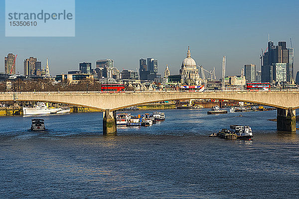 St. Pauls Cathedral  Themse und City of London  London  England  Vereinigtes Königreich  Europa