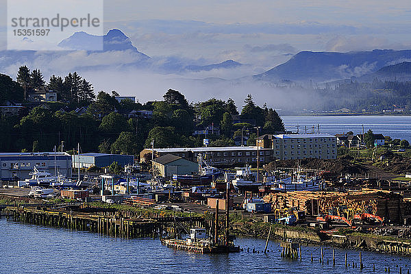 Hafen von Astoria  Astoria  Oregon  Vereinigte Staaten von Amerika  Nordamerika