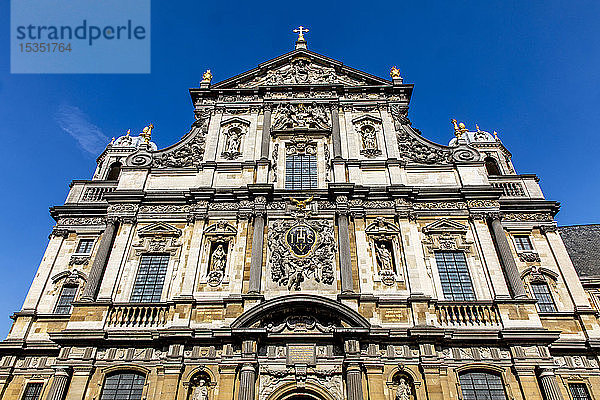 Fassade der katholischen Kirche St. Carolus Borromeus  Antwerpen  Belgien  Europa