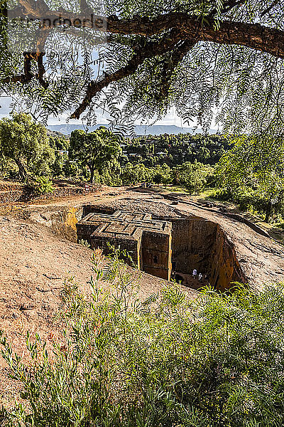 Biete Ghiorgis (Haus des Heiligen Georg) Äthiopisch-orthodoxe unterirdische Monolith-Felsenkirche in der Nordgruppe der Felsenkirchen; Lalibela  Amhara-Region  Äthiopien