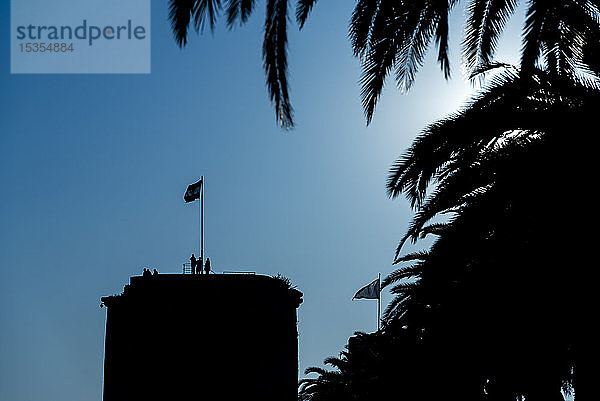 Silhouette des Turms der Burg Kamerlengo; Trogir  Kroatien