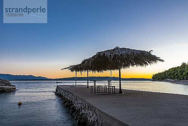 Makarska Riviera in der Abenddämmerung; Dalmatien  Kroatien