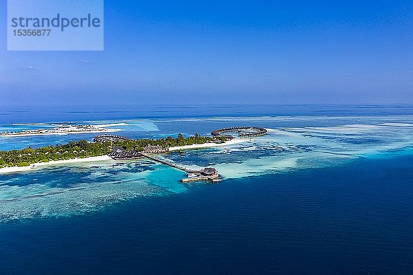 Luftaufnahme  Lagune der Malediveninsel Olhuveli  Süd Male Atoll  Malediven  Asien