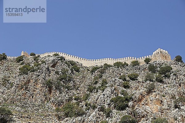 Mauer der Festung Ehmedek auf dem Burgberg  Alanya  Provinz Antalya  Türkei  Asien