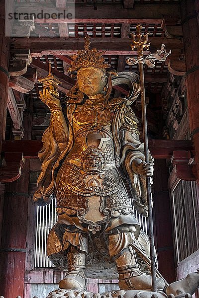 Bishamonten  Wächter des Tempels  Todaiji-Tempel  Buddhistischer Tempel  Nara  Japan  Asien