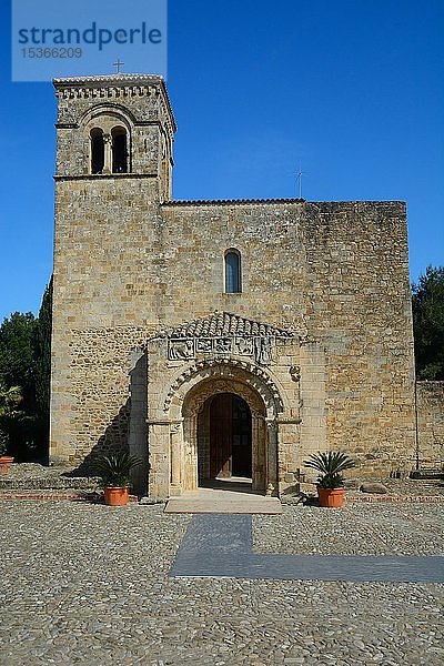 Antike Kirche Santa Maria dell'Anglona  Basilikata  Italien  Europa