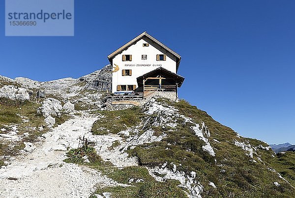 Zsigmondyhütte  Rifugio Zsigmondy Comici  Sextner Dolomiten  Naturpark Drei Zinnen  Dolomiten  Südtirol  Italien  Europa