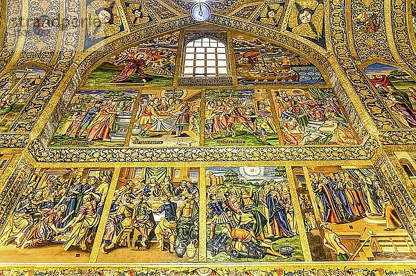 Innenraum  Fresken mit Szenen aus der Bibel  Kathedrale des Heiligen Erlösers  Isfahan  Iran  Asien