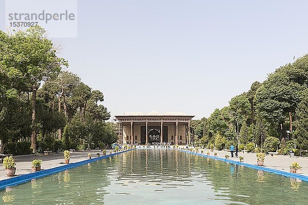 Palast Chehel Sotun  Isfahan  Iran  Asien