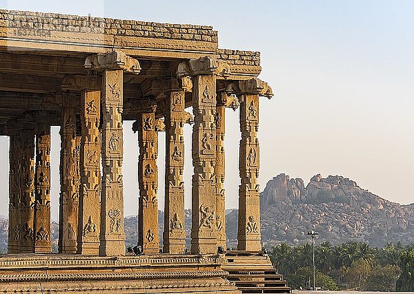Kadalekalu Ganesha-Tempel  Hampi  Indien  Asien
