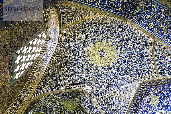 Sheikh-Lotfollah-Moschee  Innenraum  Isfahan  Iran  Asien