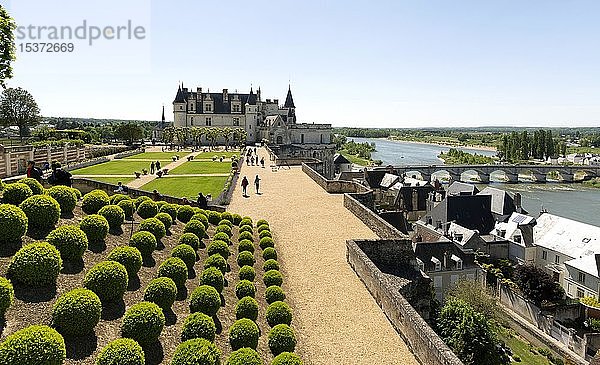 Schloss und Gärten von Amboise  Loiretal  Departement Indre-et-Loire  Centre-Val de Loire  Frankreich  Europa