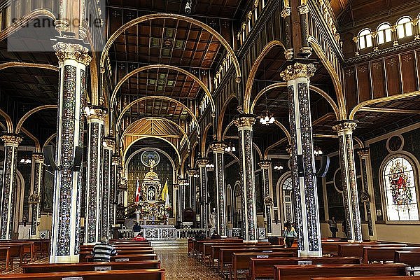 Innenansicht Kathedrale  Basilika Nuestra Señora de los Ángeles  Cartago  Provinz Cartago  Costa Rica  Mittelamerika