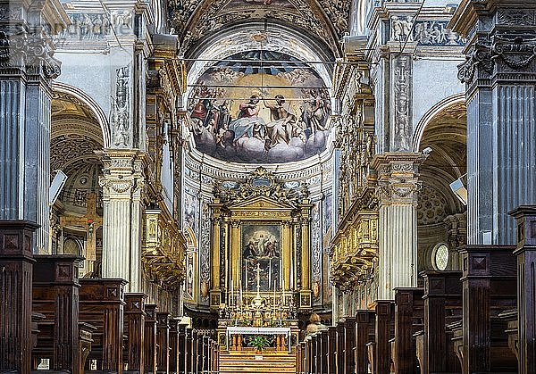 Langhaus und Apsis  Kloster San Giovanni Evangelista  Parma  Emilia-Romagna  Italien  Europa
