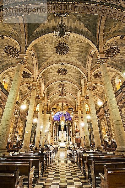 Innenraum der Basilica de la Inmaculada Concepcion  Kathedrale der Unbefleckten Empfängnis  Innenstadt von Mazatlan  Sinaloa  Mexiko  Mittelamerika