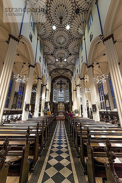 Innenansicht  Kirchenschiff  St. John's Church  Edinburgh  Schottland  Großbritannien