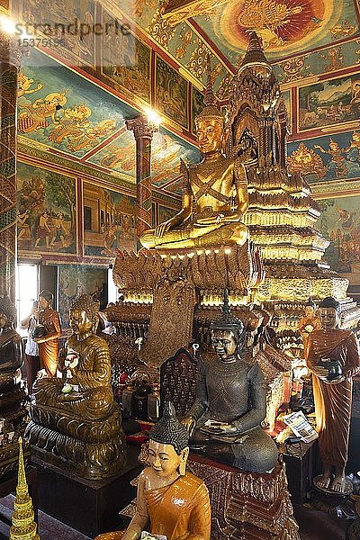 Vergoldeter Bronze-Buddha  Wat Phnom  Daun Penh  Phnom Penh  Kambodscha  Asien