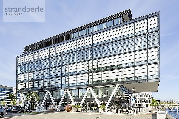 Büro- und Geschäftshaus WQ 1  Weser-Quartier 1  moderne Architektur  Bremen  Deutschland  Europa