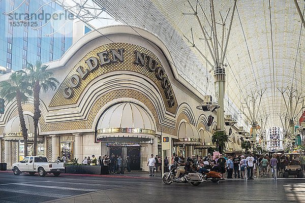 Kuppel des Fremont Street Experience  Golden Nugget Casino  Downtown  Las Vegas  Nevada  USA  Nordamerika