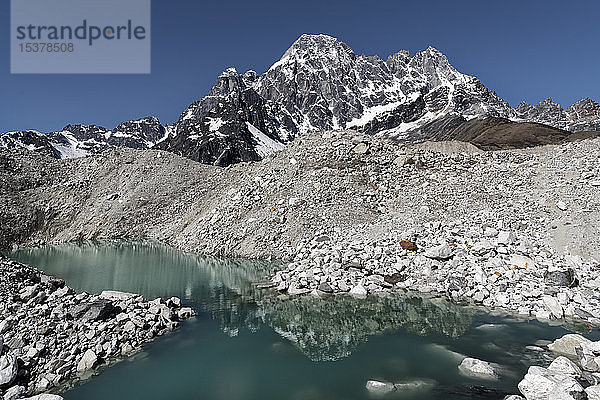 Ngozumba-Gletscher  Cho Oyu  Sagarmatha-Nationalpark  Everest-Basislager-Trek  Nepal