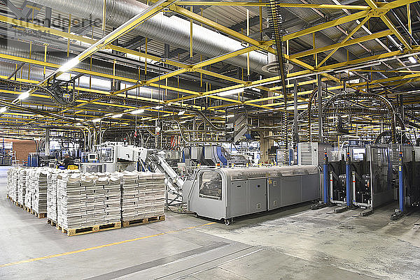 Maschinen für Transport- und Sortieranlage in einer Druckerei