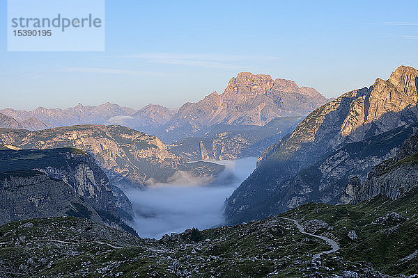 Italien  Pragser Dolomiten  Blick auf die Hohe Gaisl