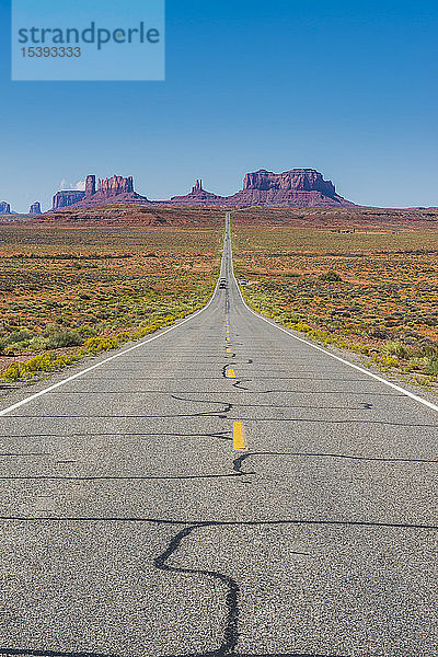 USA  Arizona  Monument Valley  leere Straße