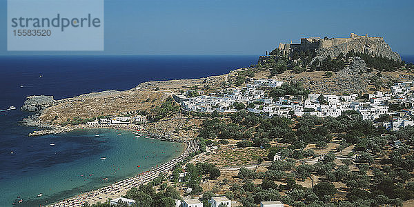 Griechenland  Rhodos  Ansicht der Küstenlinie mit Stadt